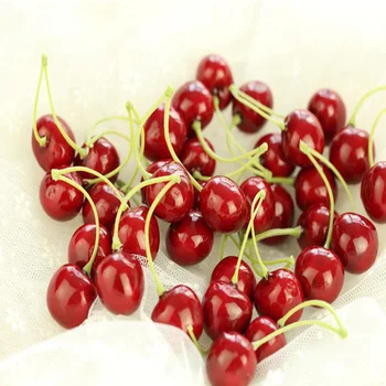 Популярно моделиране Мини Сладки плодове Червен малка череша подпори за заснемане на Бижута Ins Стил Имитация на хранене Аксесоари за фотография